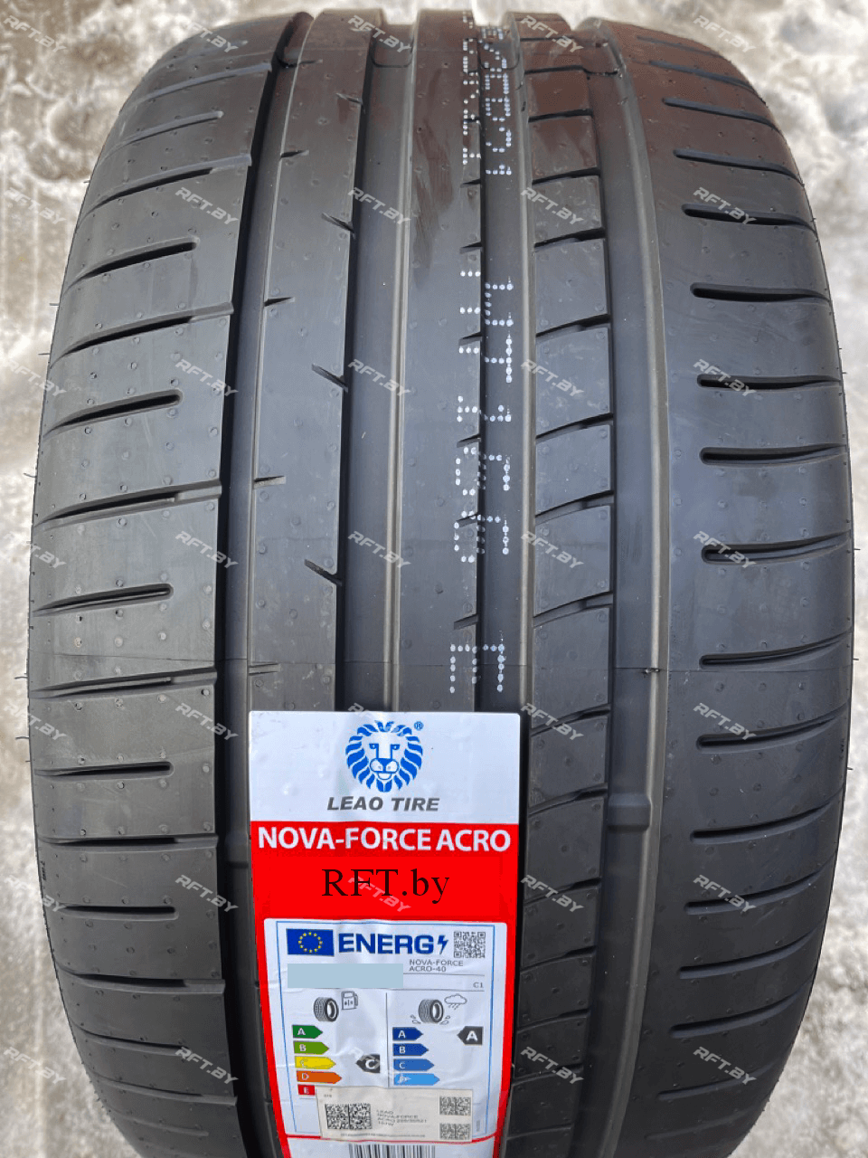 LEAO Nova-Force Acro 235/50R19 103Y
