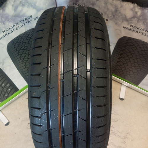 Ikon Tyres Autograph Ultra 2 SUV 255/60R18 112V XL