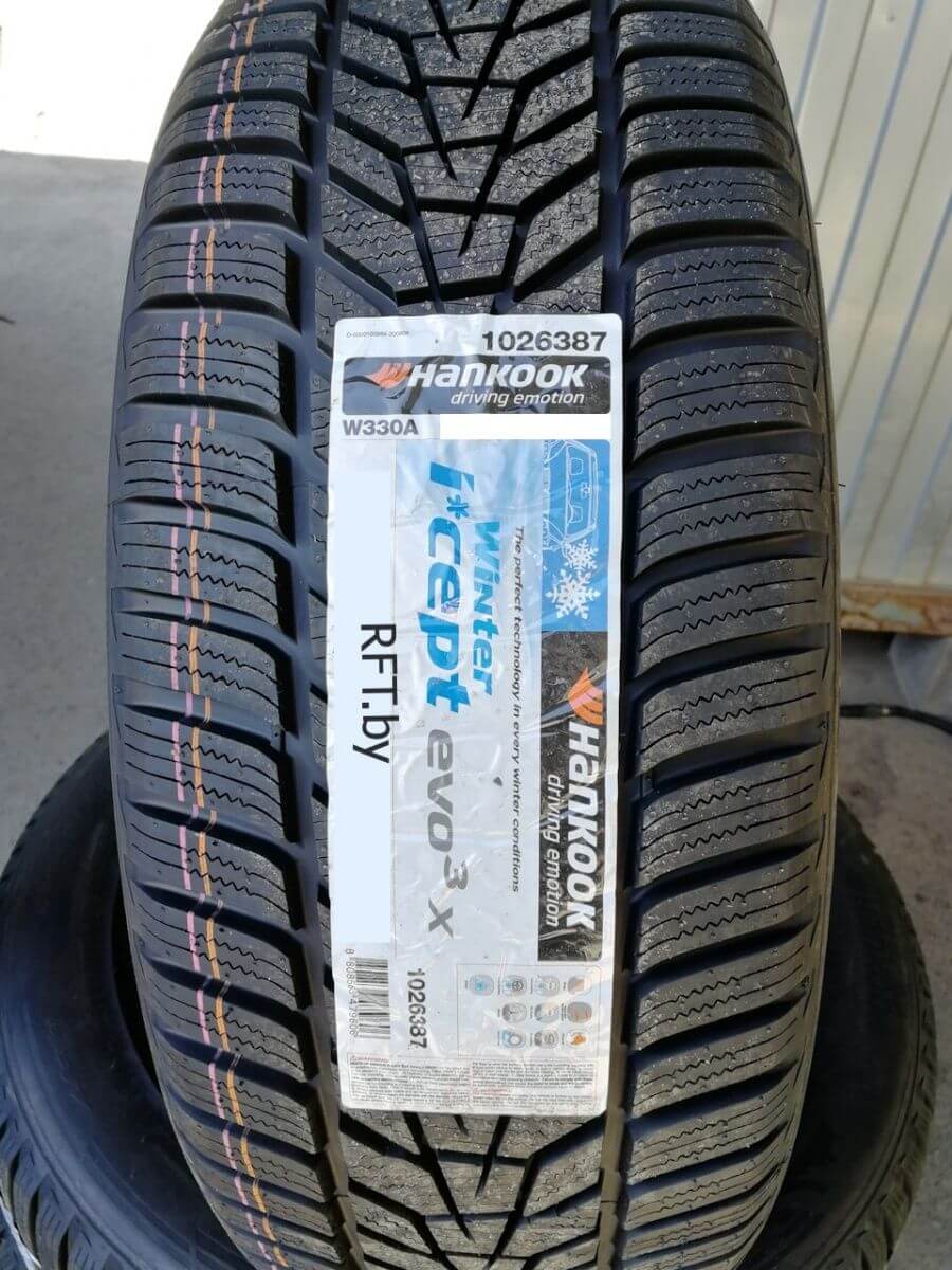 Hankook W330 i cept Evo3 265/30R20 94W