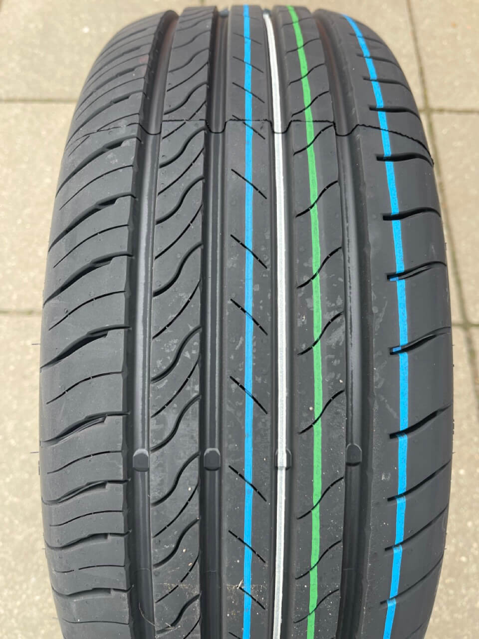 Viatti Strada 2 (V-134) 205/55R16 94V