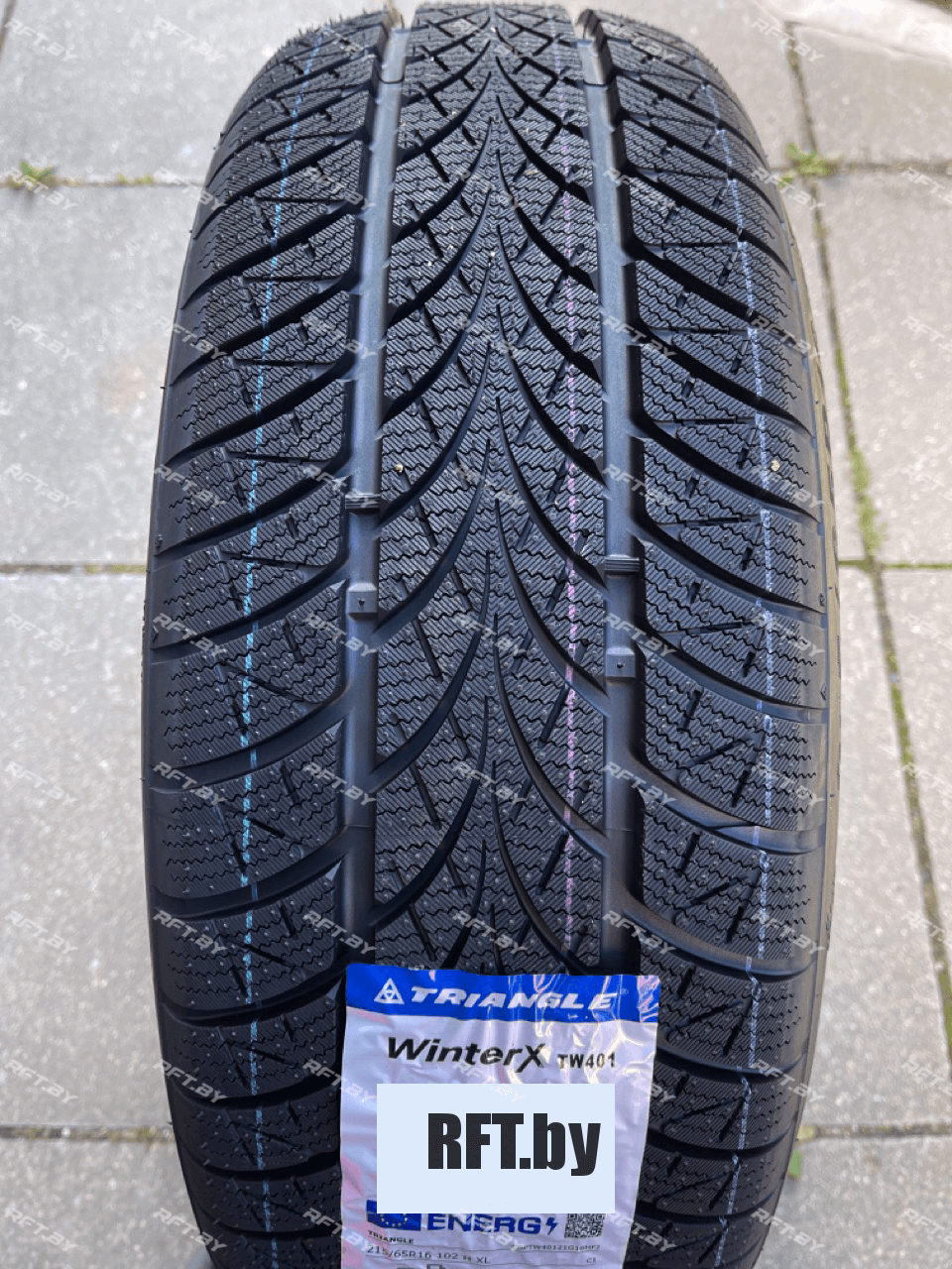 Triangle TW401 215/60R17 100V