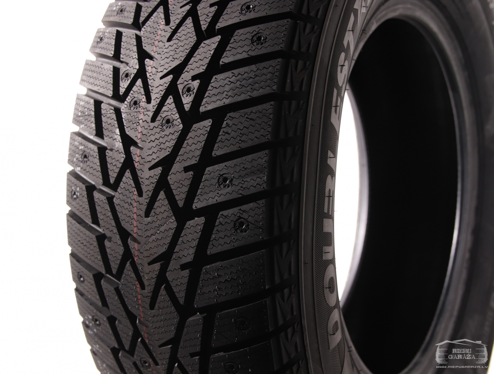 DoubleStar DW01 195/75R16C 96/93Q