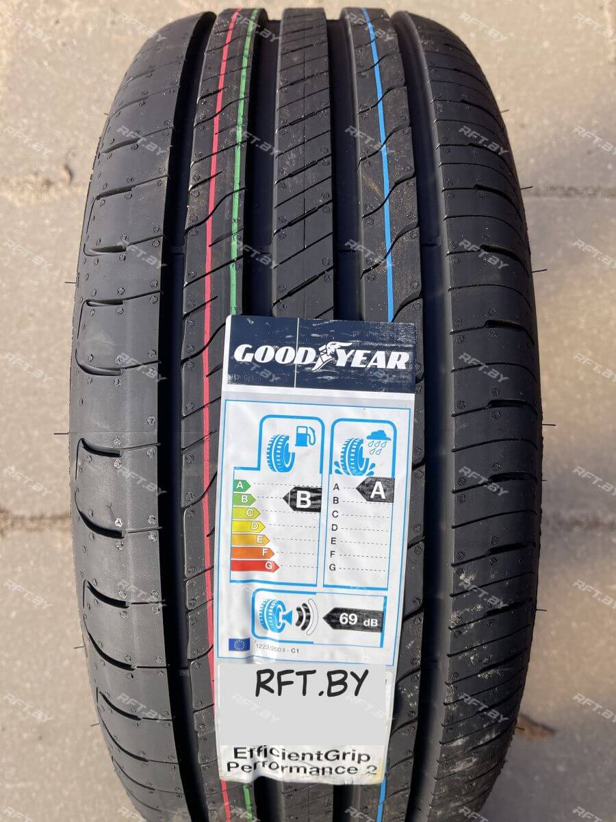 Goodyear EfficientGrip Performance 2 215/55R17 94W