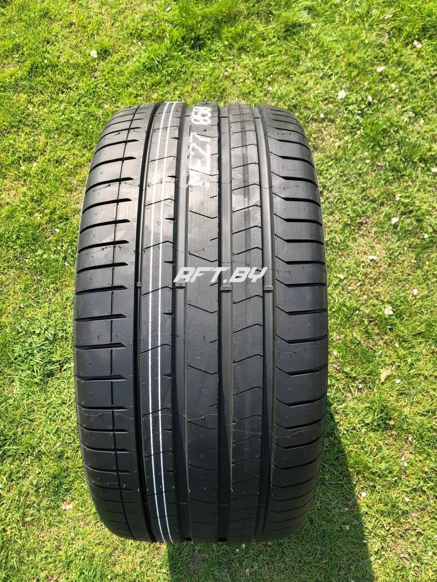 Pirelli P Zero New (Luxury saloon) 275/40R19 101Y