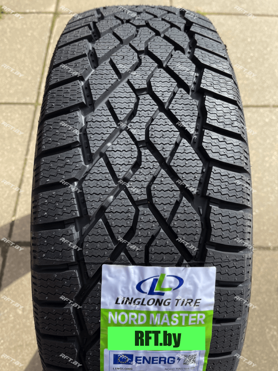 LingLong NORDMASTER 205/40R17 84T