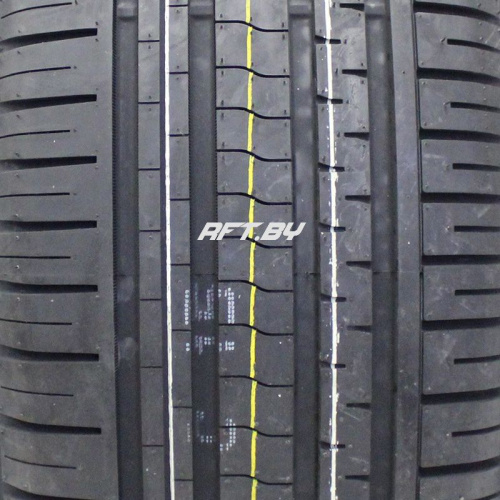 Zeetex SU1000 VFM 215/55 R18 99V