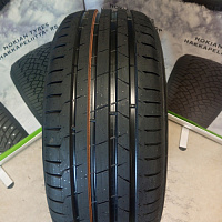 Ikon Tyres Autograph Ultra 2 245/40R20 99Y XL