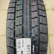 Nitto Winter SN2 215/65R17 99Q