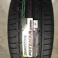 Bridgestone Potenza S001 255/35R19 96Y
