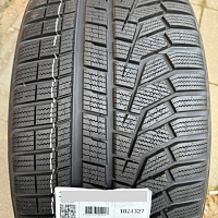 Hankook Winter I*Cept Evo 2 W320A SUV 275/40R22 107V