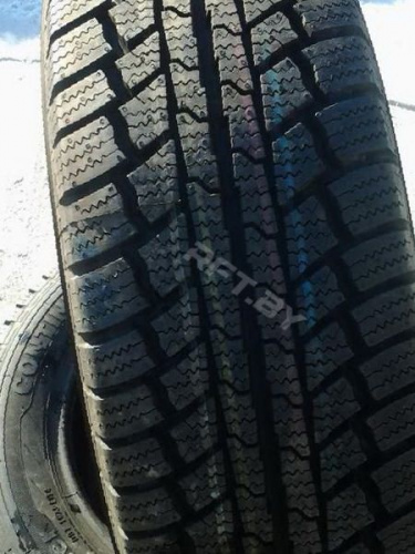 Continental VancoWinter 205/65 R15C 102/100T