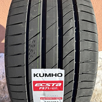 Kumho Ecsta PS71 235/40R19 96W