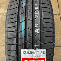Kumho Ecsta HS51 215/55 R17 94V